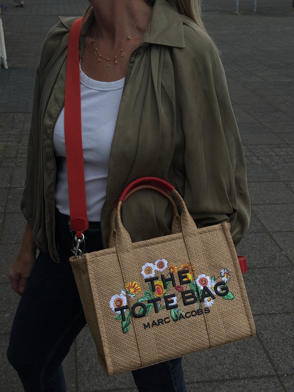 The Medium Tote Bag - Daisy Natural