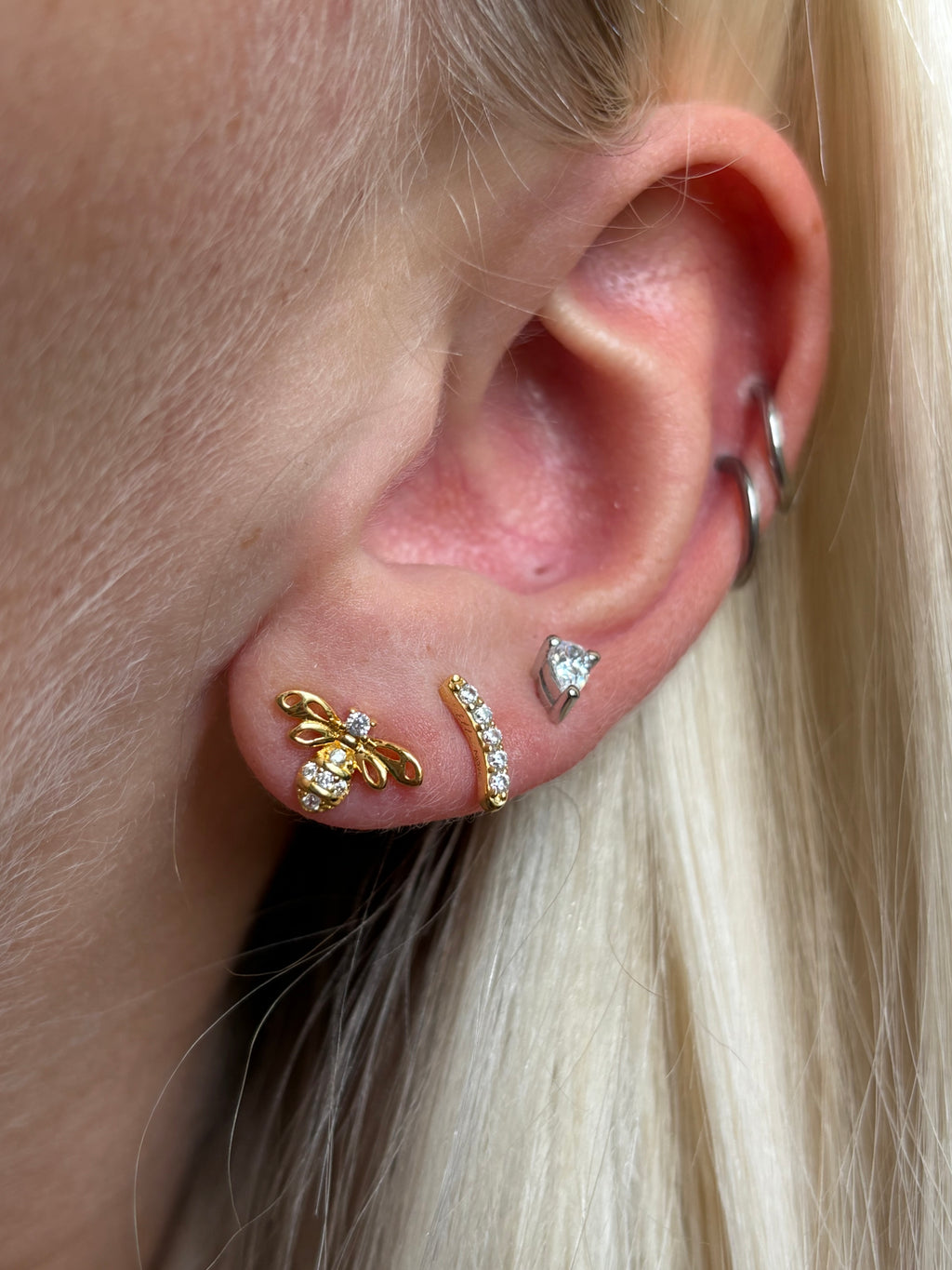 Row studs Eyrnalokkar